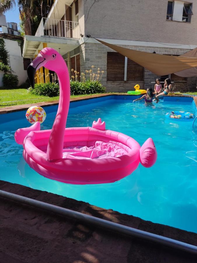 Olivos, Posada Y Habitaciones ブエノスアイレス エクステリア 写真